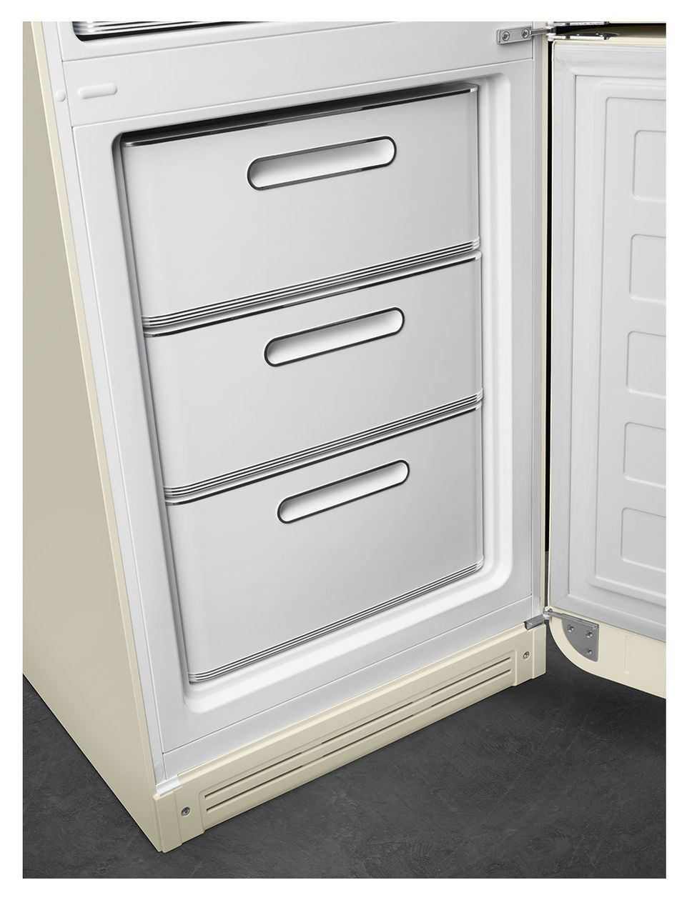 FAB32RCR6 234 l / 97 l Kühl-Gefrierkombi freistehend NoFrost 158 kWh Jahr  (Cremefarben) 