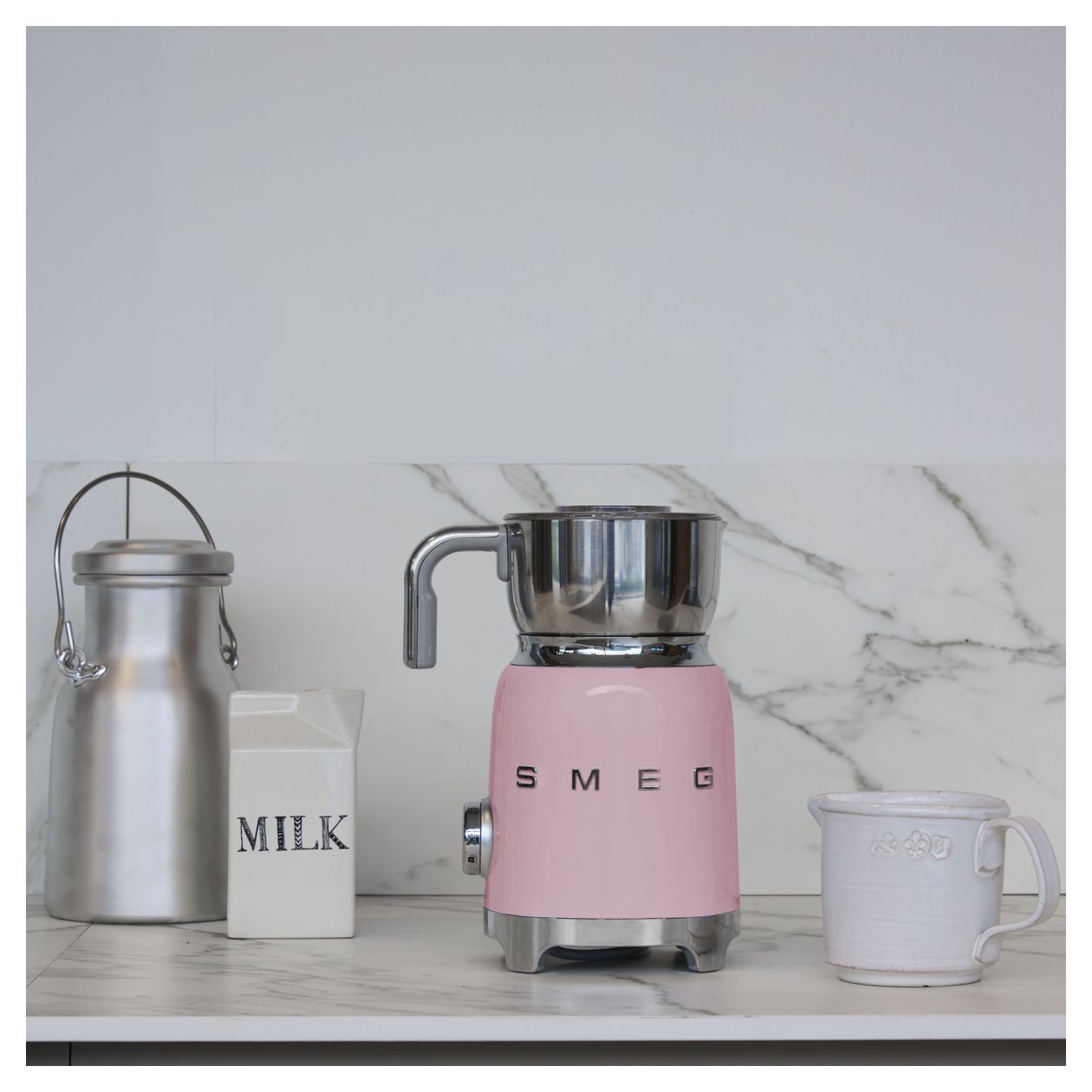 MFF01PKEU Milchaufschäumer Automatischer Milchaufschäumer/-wärmer ca. 250 ml  (Pink) 