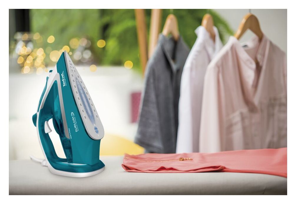 FV5737 EasyGliss Plus 45 g/min Trocken- & Dampfbügeleisen 