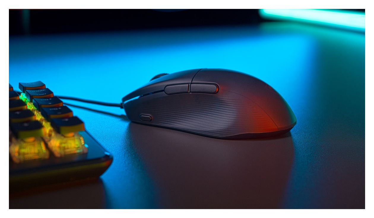 Pure SEL 8000 DPI Gaming Maus Optisch  (Schwarz) 