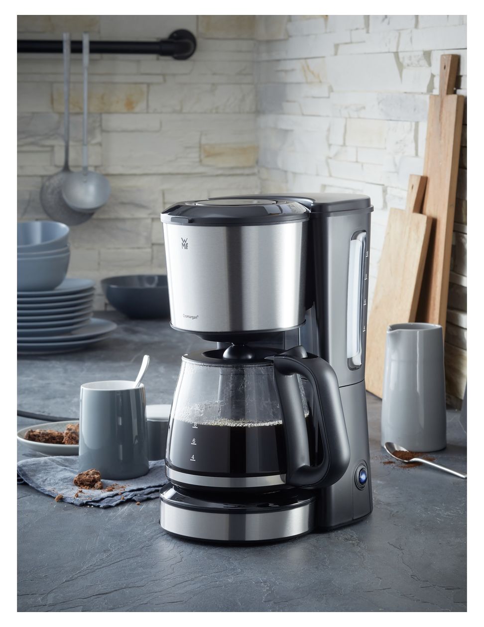 Bueno 10 Tassen Filterkaffeemaschine 1,7 l  (Schwarz, Chrom) 