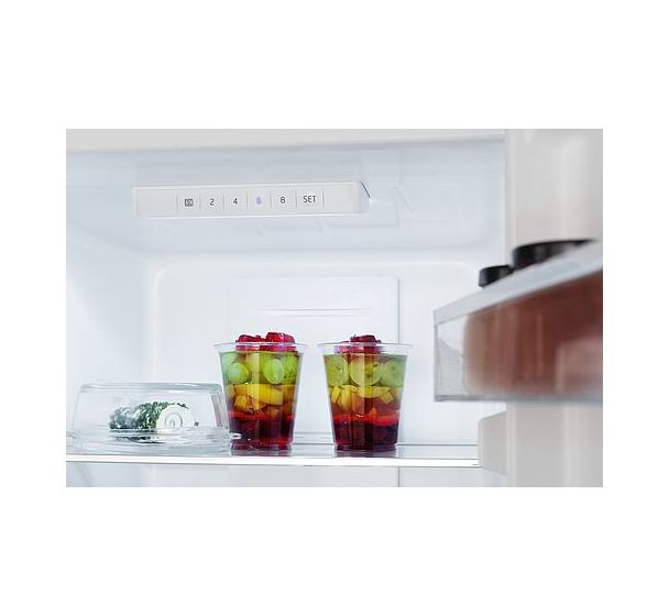 KGC15493W 180 l / 70 l Kühl-Gefrierkombi freistehend NoFrost 219 kWh Jahr  (Weiß) 