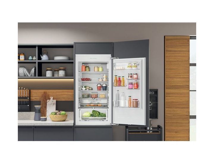 KGITN18F2M 182 l / 68 l Einbau Kühl-/Gefrierkombination 224 kWh NoFrost 
