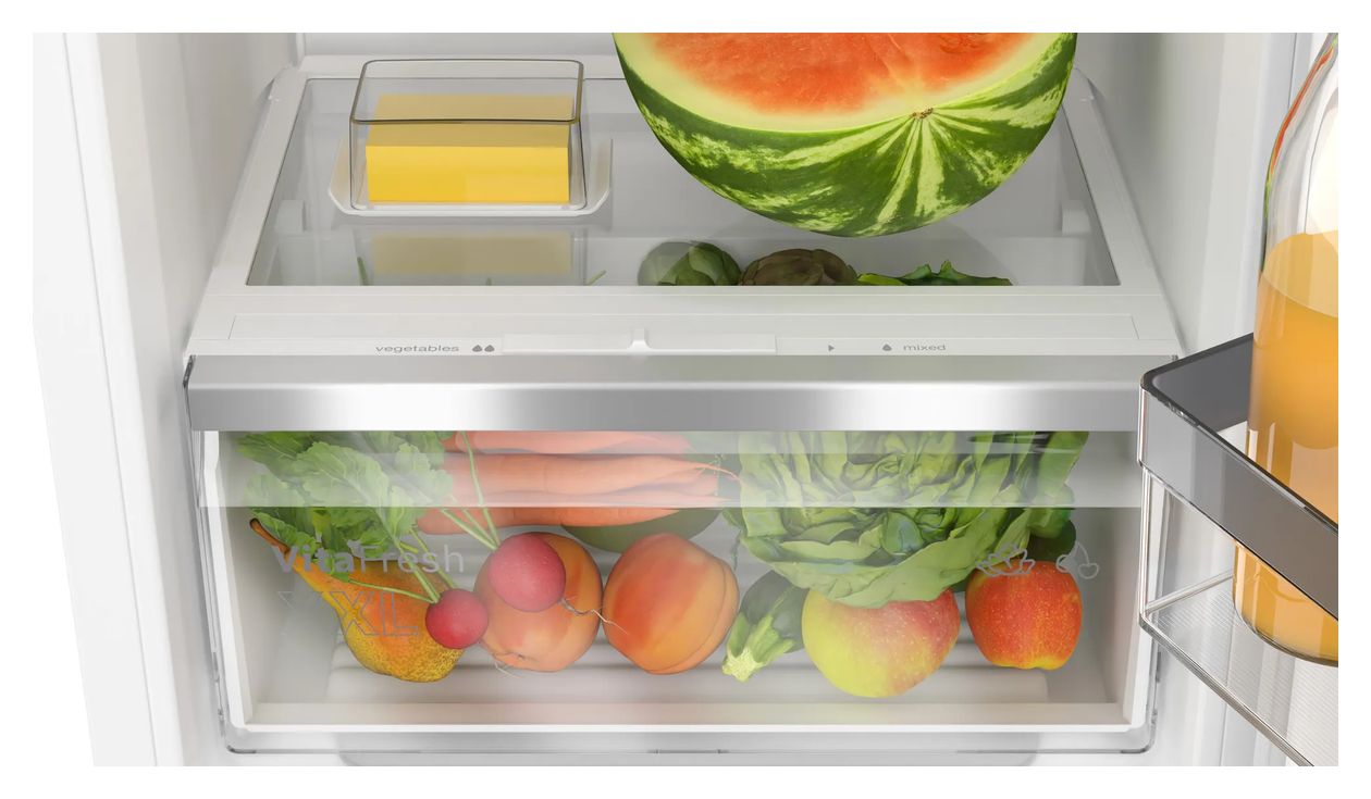 Serie 6 KIL42EDD1 172 l 122,5 cm Einbaukühlschrank EEK: D 118 kWh Jahr 