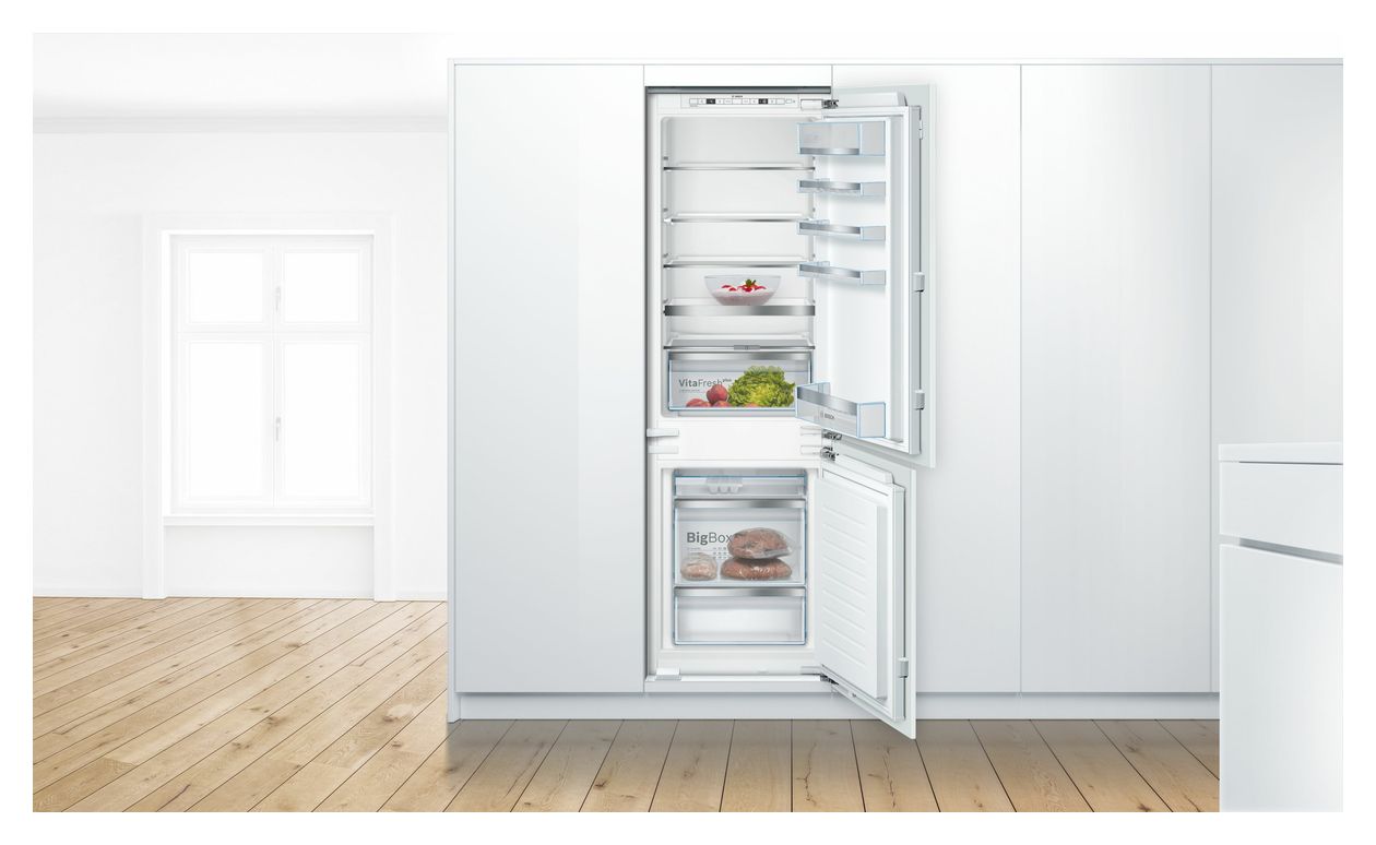 Serie 6 KIS86AFE0 192 l / 74 l 177,5 cm Einbau Kühl-/Gefrierkombination 219 kWh 