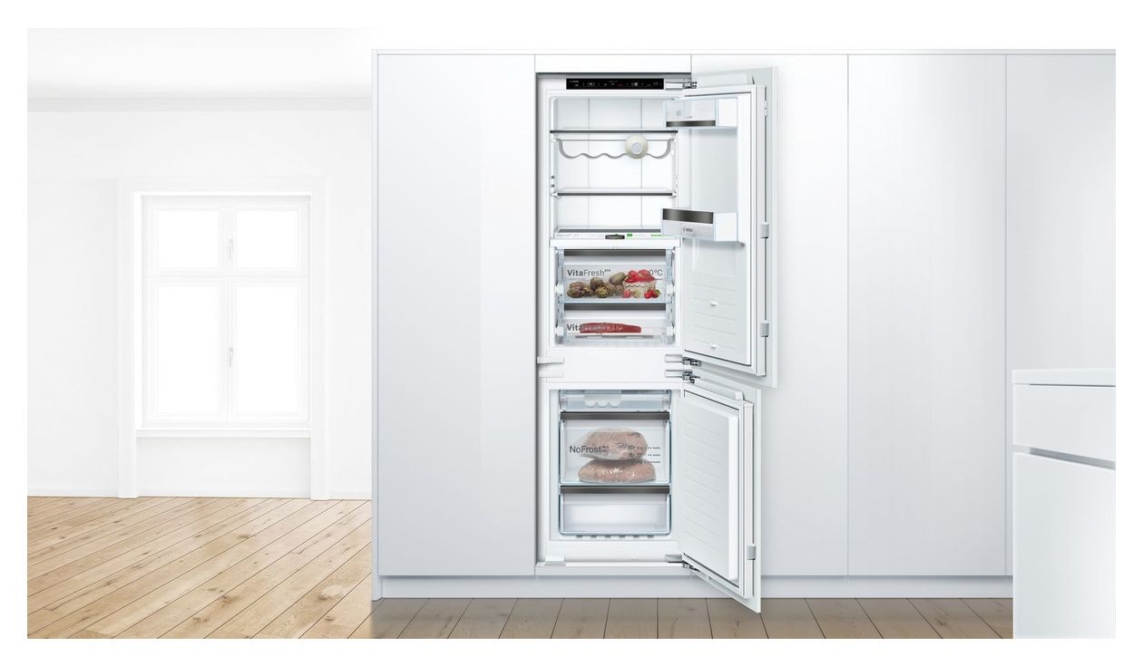 Serie 8 KIF86HDD0 156 l / 67 l Einbau Kühl-/Gefrierkombination 201 kWh NoFrost 