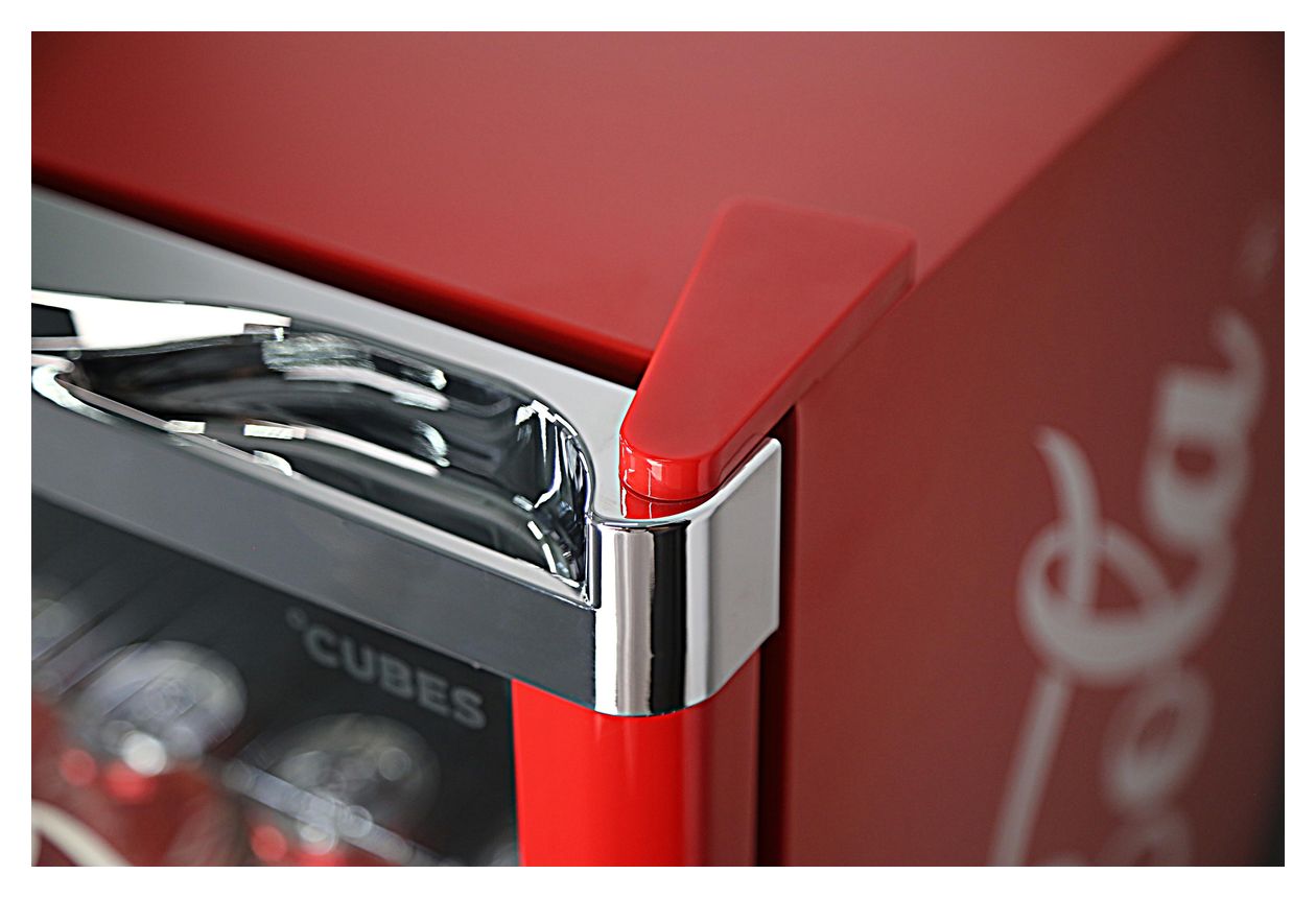 HighCube Coca Cola HC166E 115 l Tischkühlschrank EEK: E 81 kWh Jahr  (Rot) 