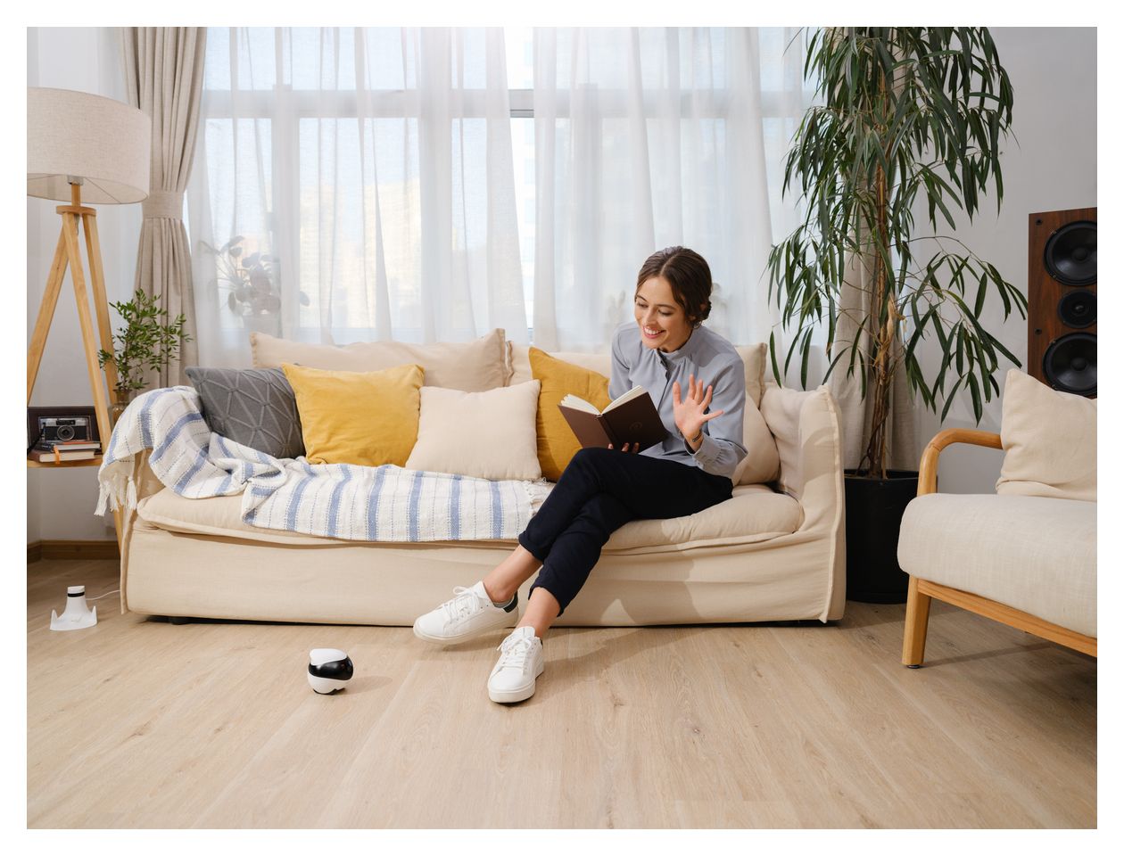 Ebo SE  (Schwarz, Weiß) 