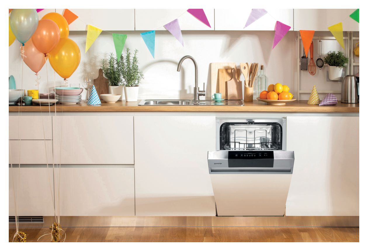 GI520E15X 45 cm Geschirrspüler teilintegriert (ohne Front) Leise 9 Maßgedecke aquaStop Funktion 