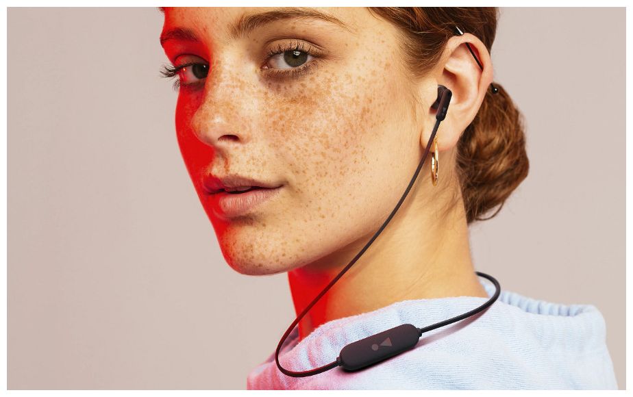 Kopfhörer Laufzeit 215BT kabellos In-Ear Technomarkt (Weiß) expert Bluetooth 16 JBL von h Tune