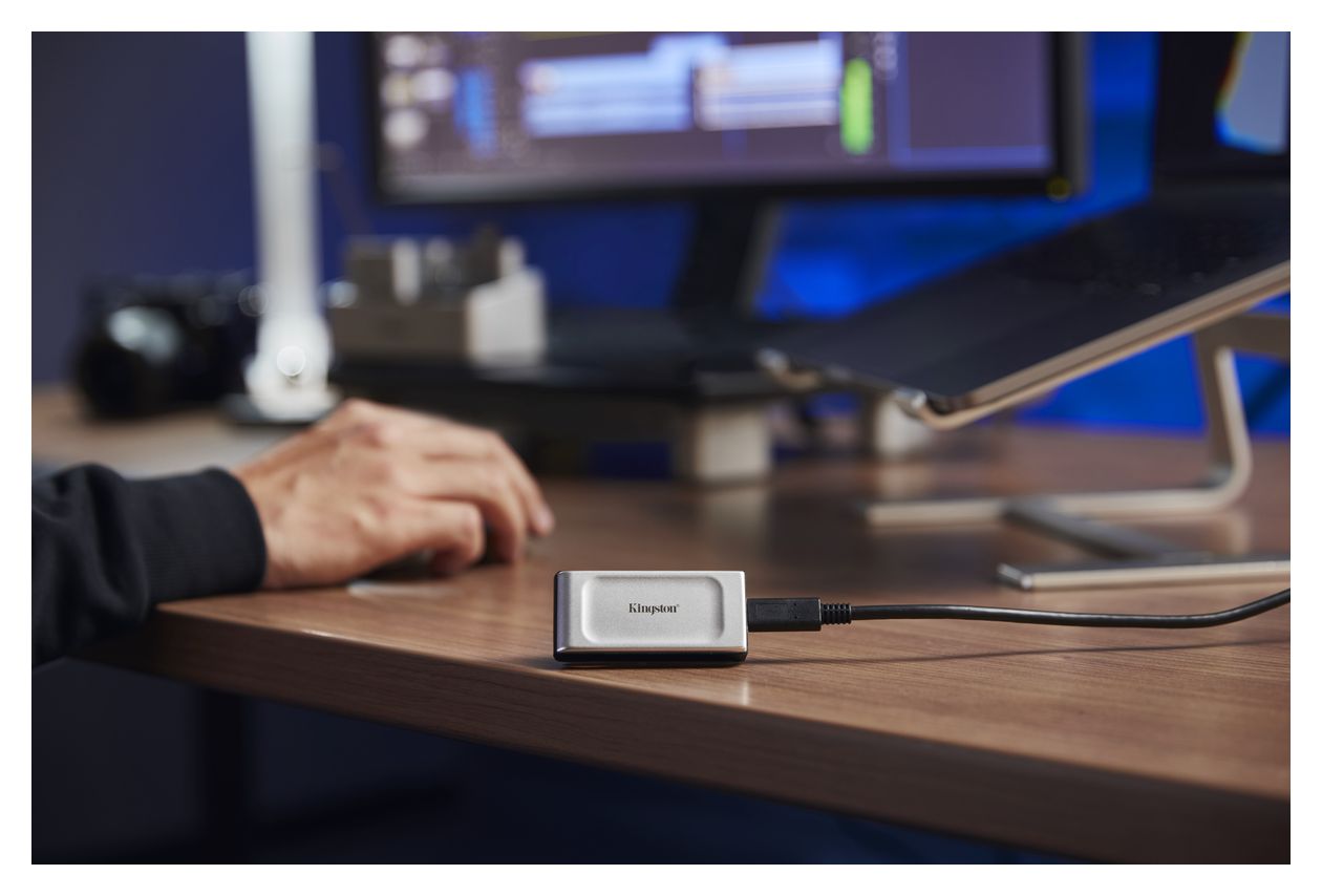 XS2000 1 TB SSD  (Schwarz, Silber) 