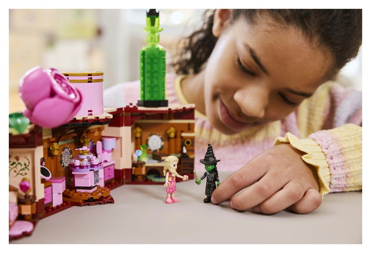 Glindas und Elphabas Schlafsaal 