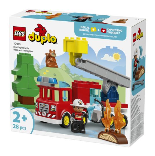 Löschauto mit Schlauch und Feuerwehrmann 