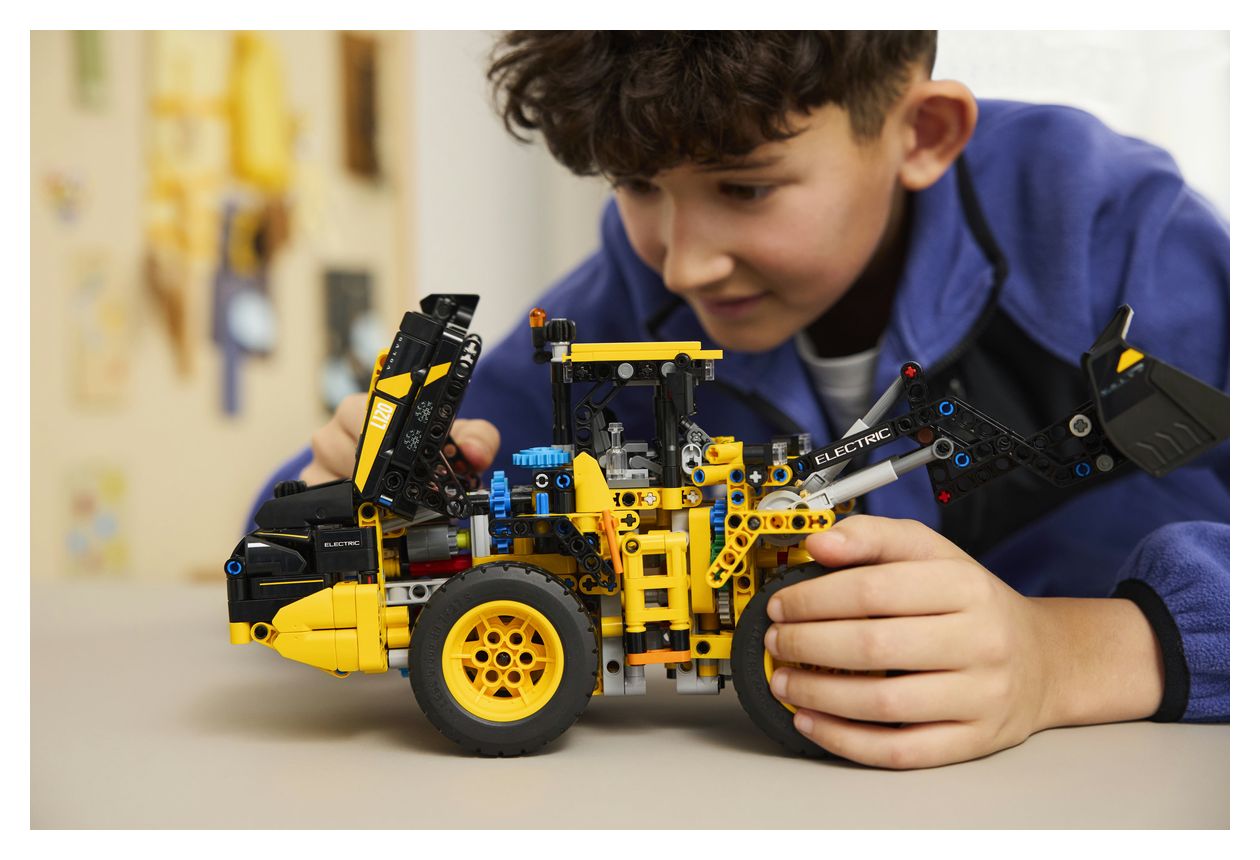 Volvo L120 Electric Radlader 