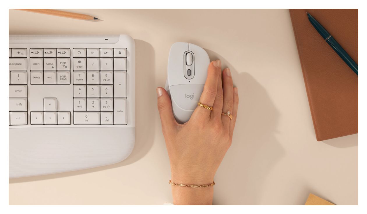MK880 Signature Comfort Plus Combo Universal Tastatur RF Wireless + Bluetooth 2.4 GHz  (Weiß) 