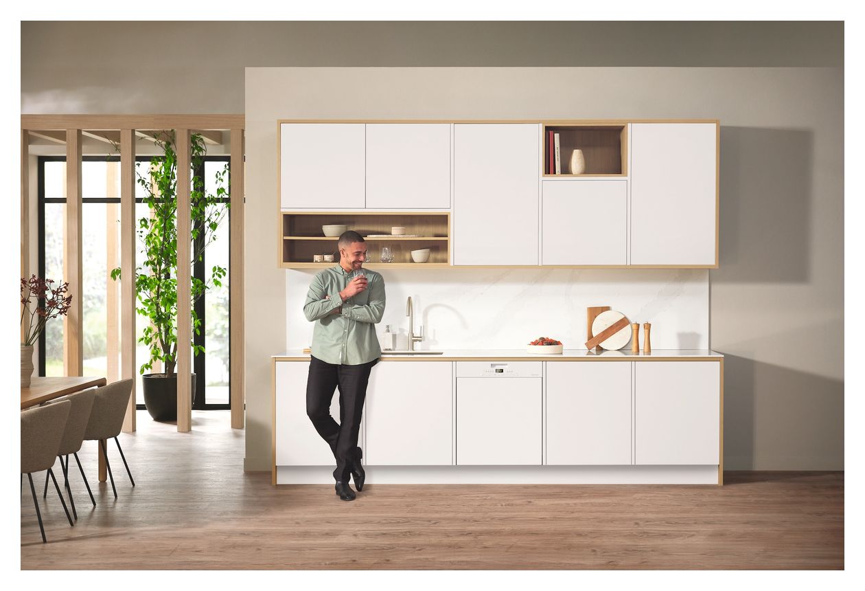 G5611SCU Active 60 cm Geschirrspüler unterbaufähig Leise 14 Maßgedecke aquaStop Funktion 