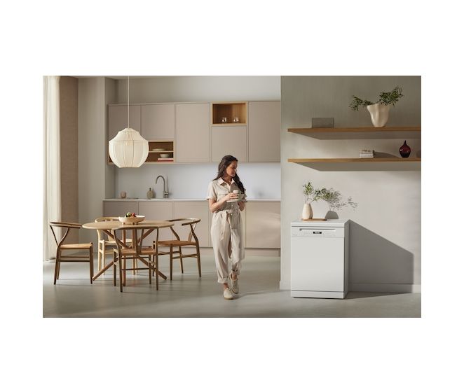 G7233SCUE 60 cm Geschirrspüler unterbaufähig Leise 14 Maßgedecke Wärmetauscher & Auto Open 