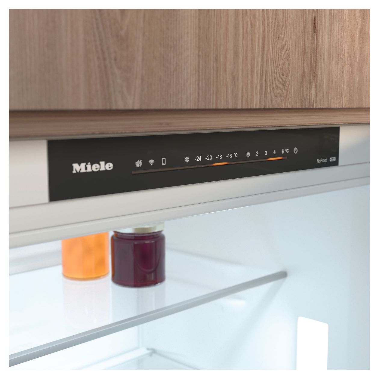 KFN7934D 284 l / 98 l Einbau Kühl-/Gefrierkombination 234 kWh NoFrost 