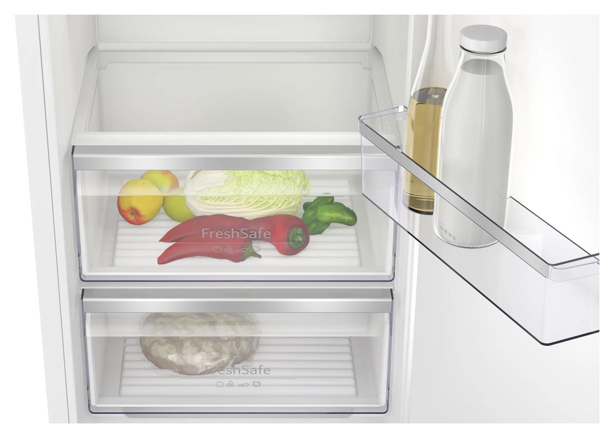 N50 KI1812FE0 310 l 177,5 cm Einbaukühlschrank EEK: E 114 kWh Jahr 