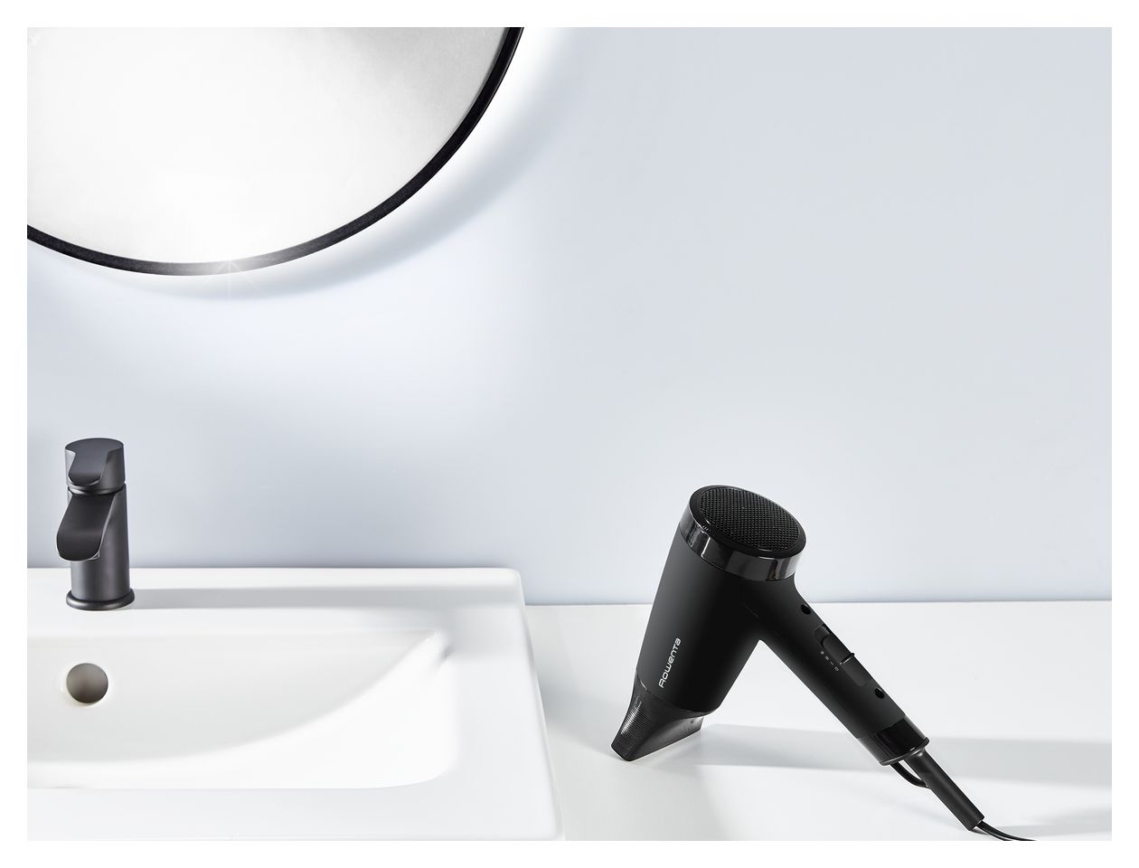 CV1801 Express Style Haartrockner 1600 W  (Schwarz) 