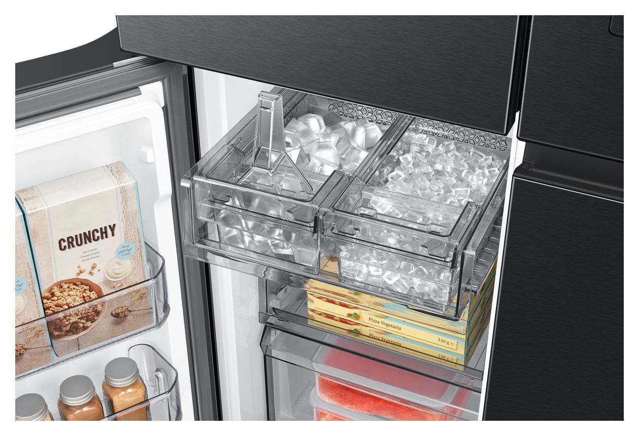 RF65DG9H0EB1 Side-by-Side Kühl-/ Gefrierkombination French Door 386 l / 250 l 365 kWh NoFrost 1830 mm x 912 mm  (Schwarz) 