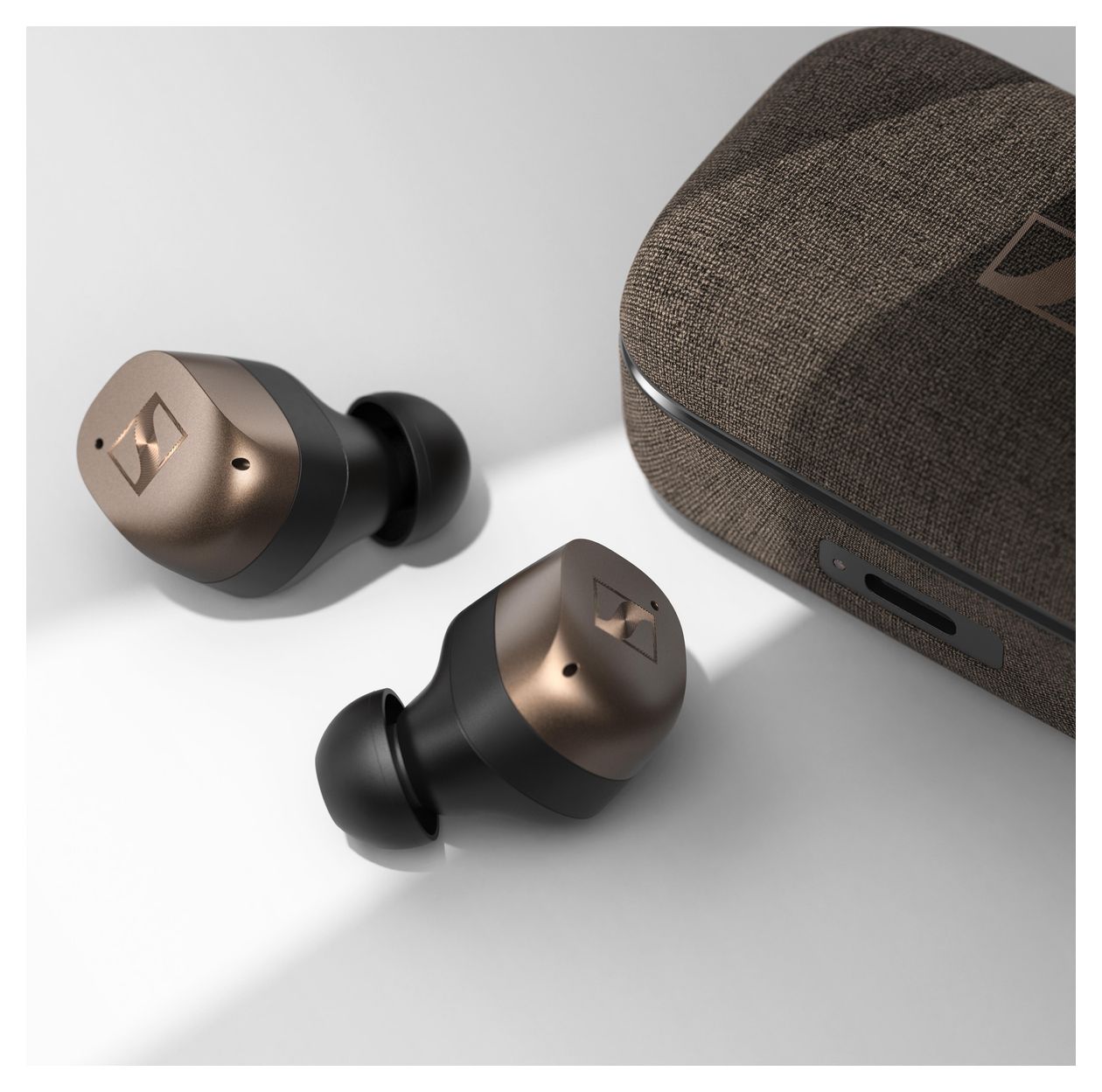 Momentum True Wireless 4 In-Ear Bluetooth Kopfhörer Kabellos TWS IP54 USB Typ-C  (Schwarz, Kupfer) 