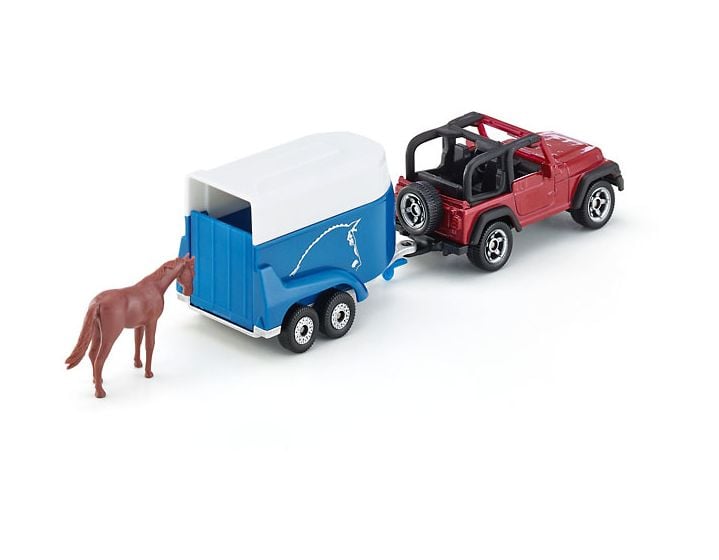 Jeep mit Pferdeanhänger 
