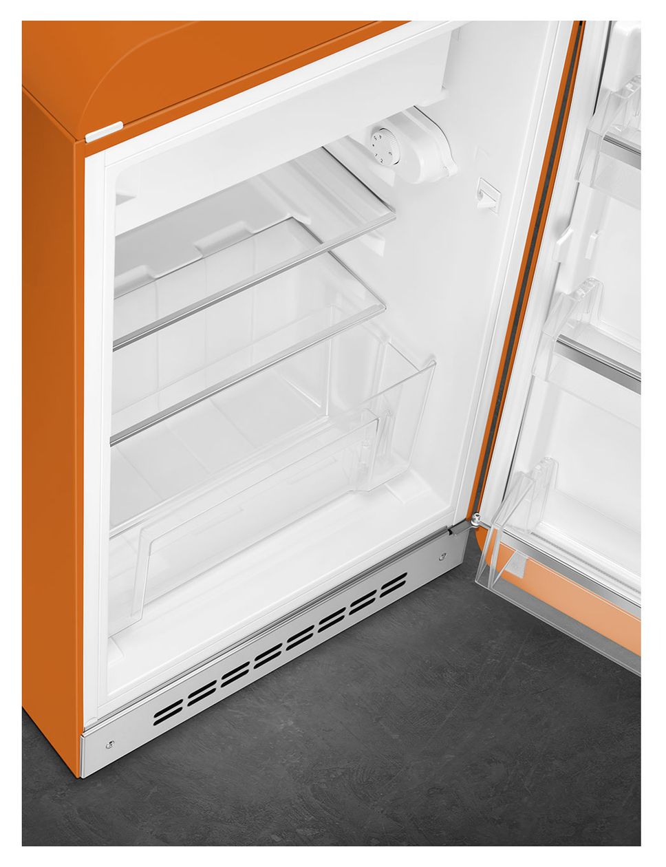 FAB10ROR5 122 l / 105 l Kühlschrank freistehend EEK: E 142 kWh Jahr  (Orange) 