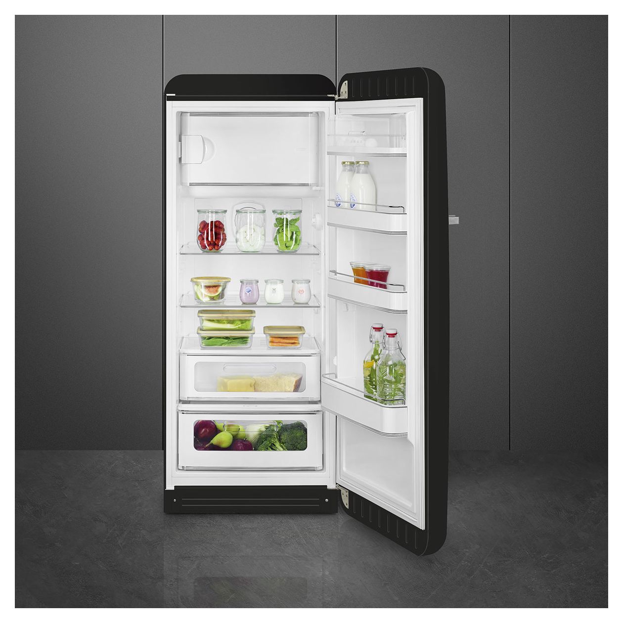 FAB28RBL6 270 l / 244 l Kühlschrank freistehend EEK: C 104 kWh Jahr  (Schwarz) 
