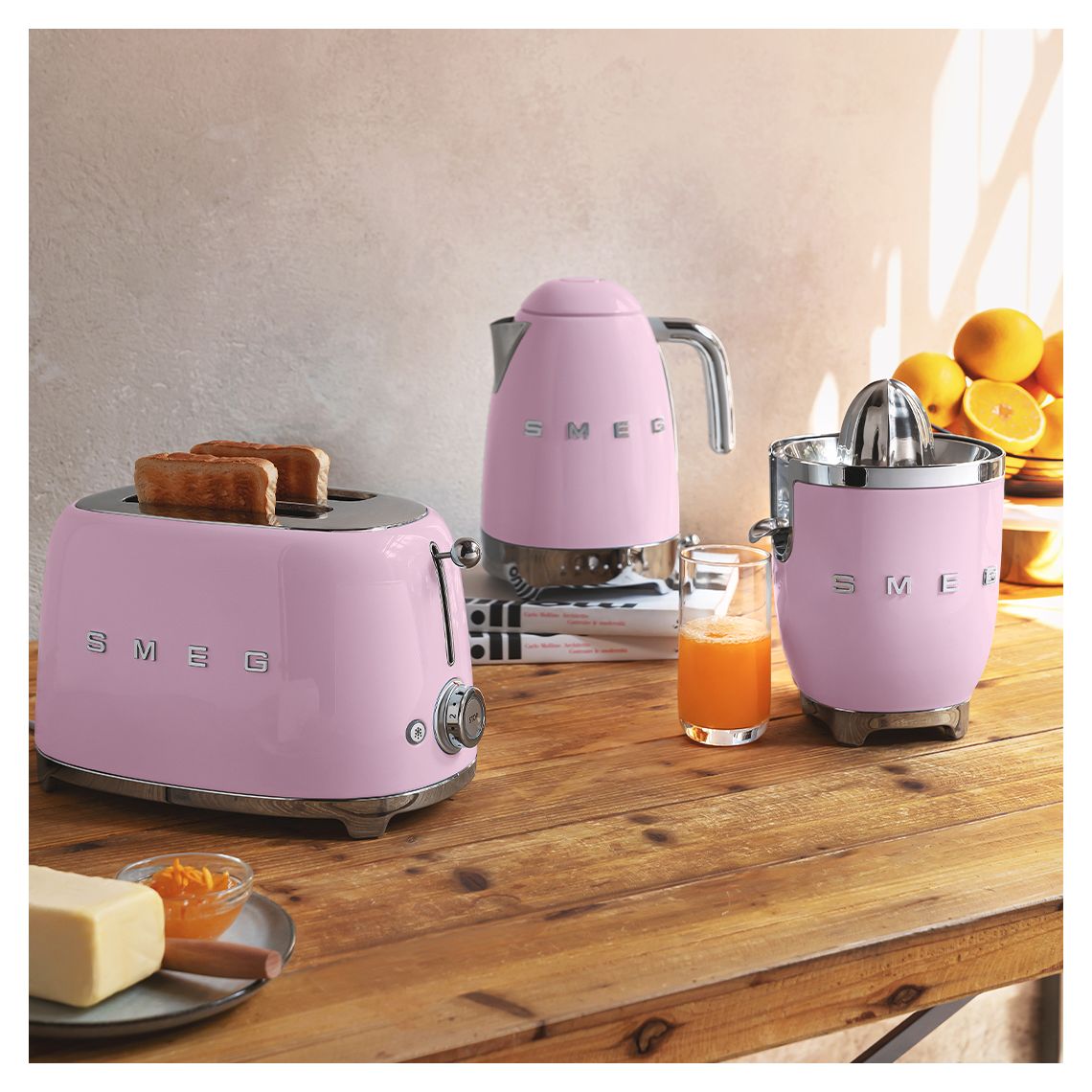 KLF04PKEU 1,7 l Wasserkocher 2400 W  (Pink) 