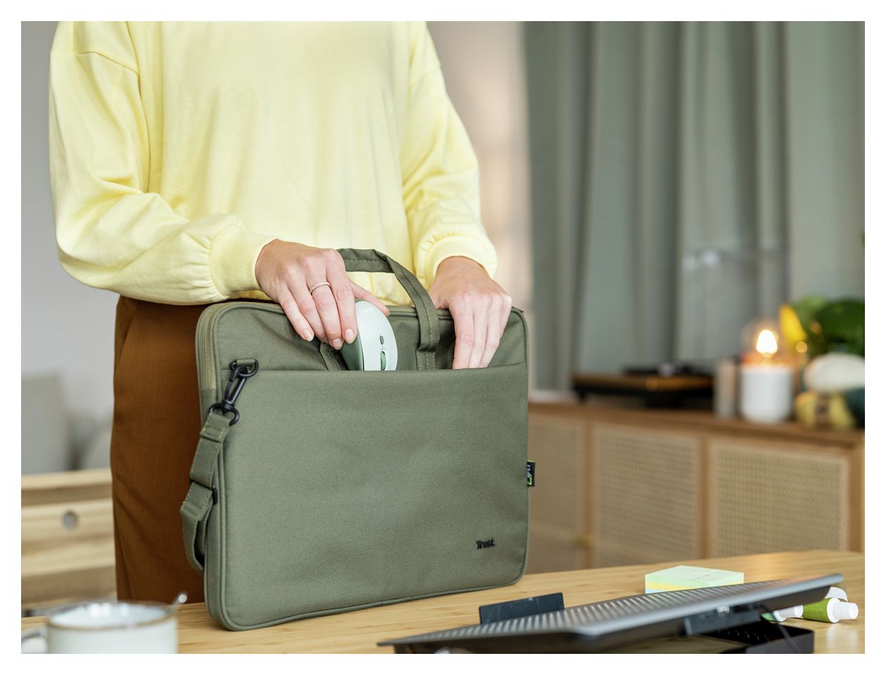 Yvi+ 1600 DPI Büro Maus Optisch  (Schwarz, Grün) 