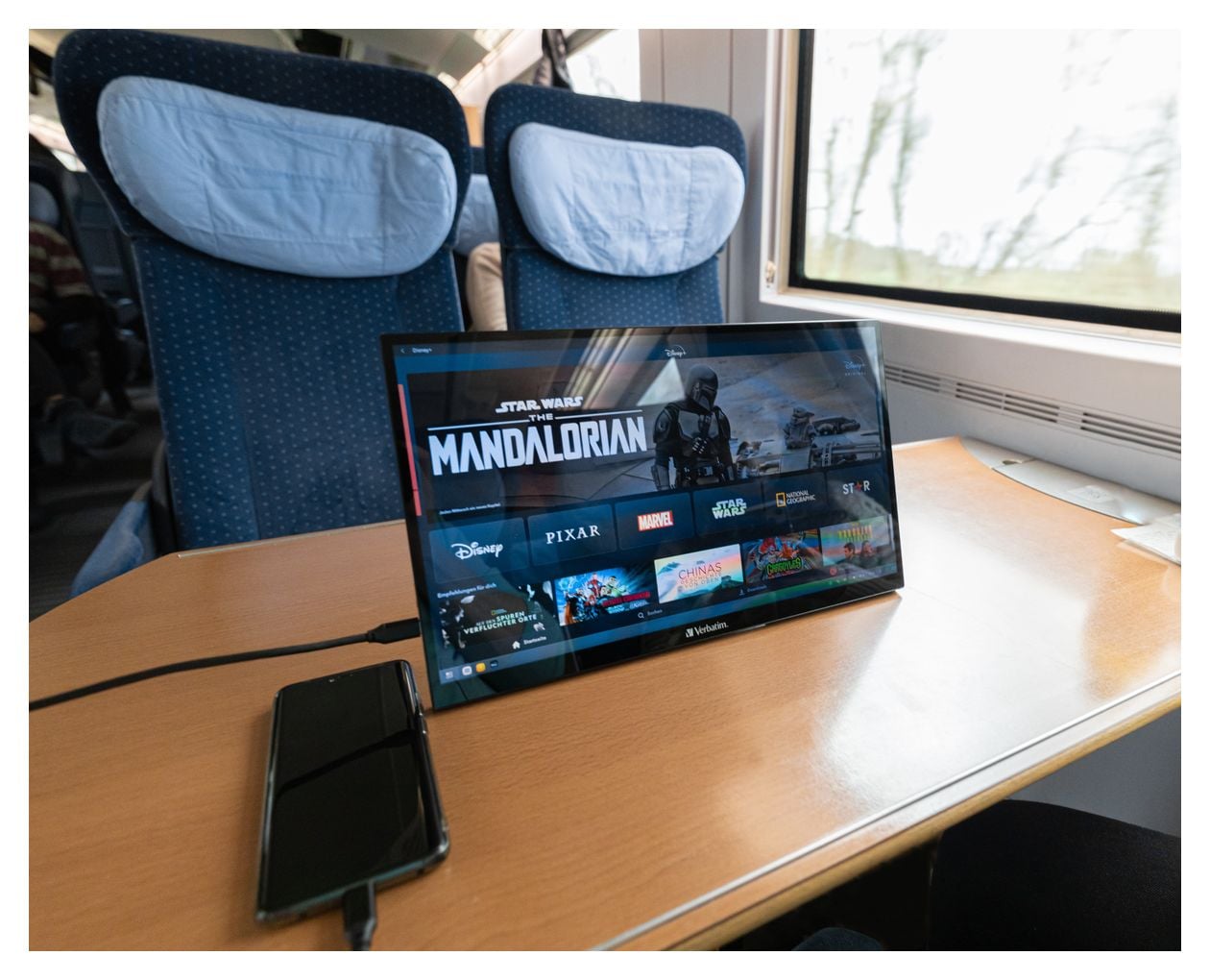 PMT-17 Full HD Monitor 43,9 cm (17.3 Zoll) 16:9 6 ms 300 cd/m²  (Schwarz) 