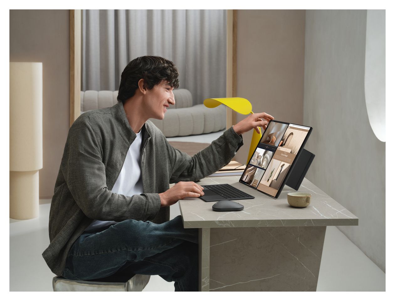 Zenbook Duo UX8407AA-SN469X 2K Ultra HD Notebook 35,6 cm (14 Zoll) 2880 x 1800 Pixel 1 TB SSD Windows 11 Pro Intel Core Ultra 9 max. 4,9 GHz  (Grau) 