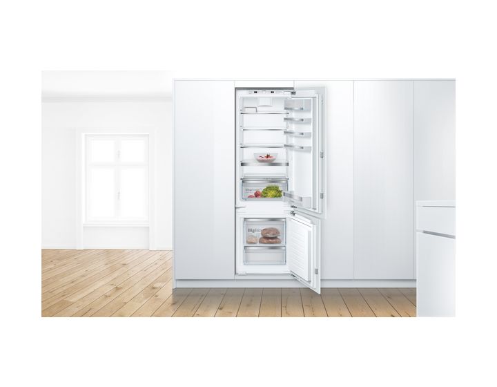 Serie 6 KIS87EDD0 208 l / 62 l Einbau Kühl-/Gefrierkombination 165 kWh 