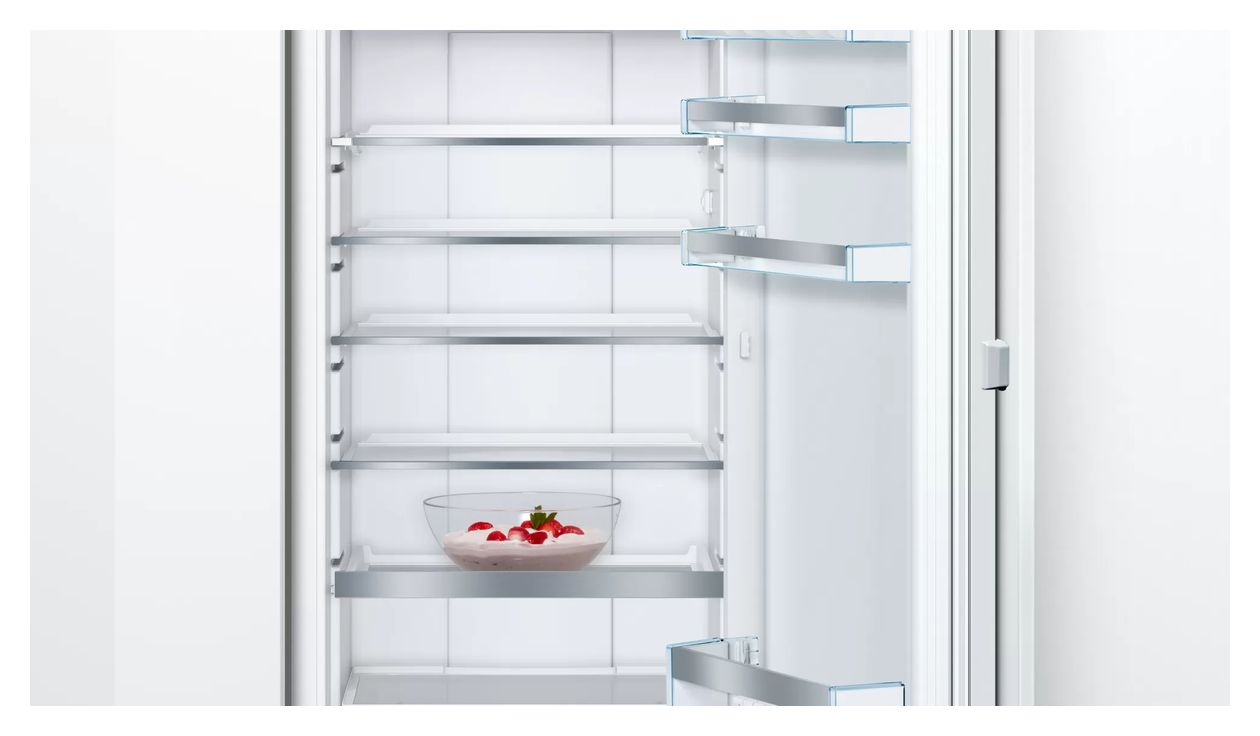 Serie 8 KIF82PFE0 254 l 177,5 cm Einbaukühlschrank EEK: E 184 kWh Jahr 