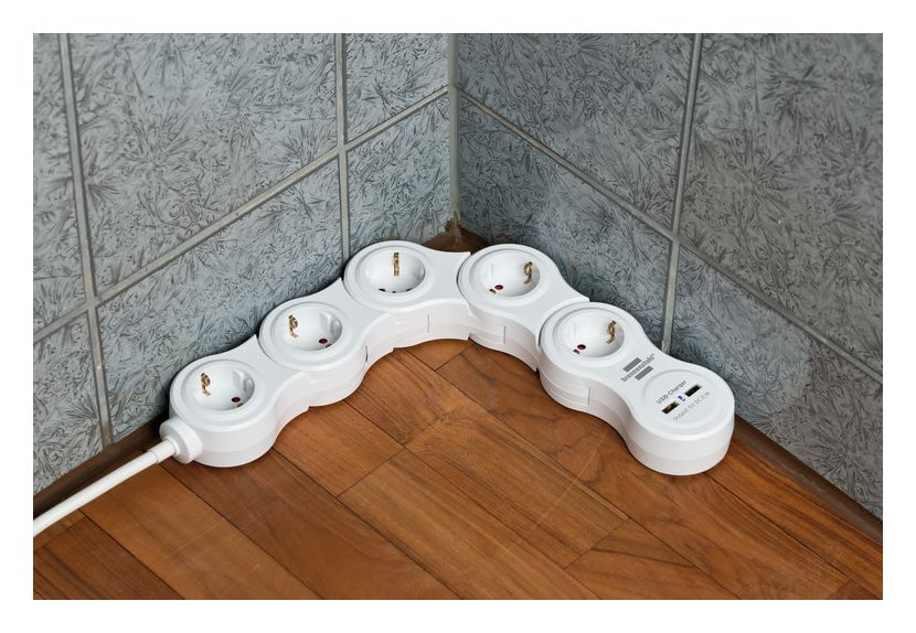 Vario Power Steckdosenleiste mit USB-Ladefunktion 5-fach 1,4 m  (Weiß) 