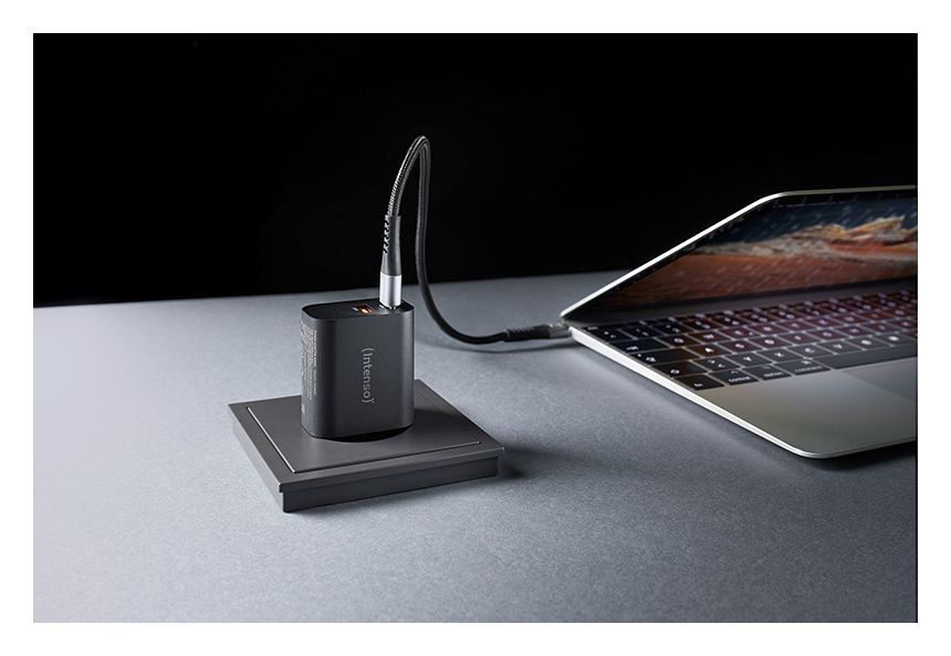 Power Adapter W30AC, 30W, USB-A und USB-C Anschluss, schwarz 