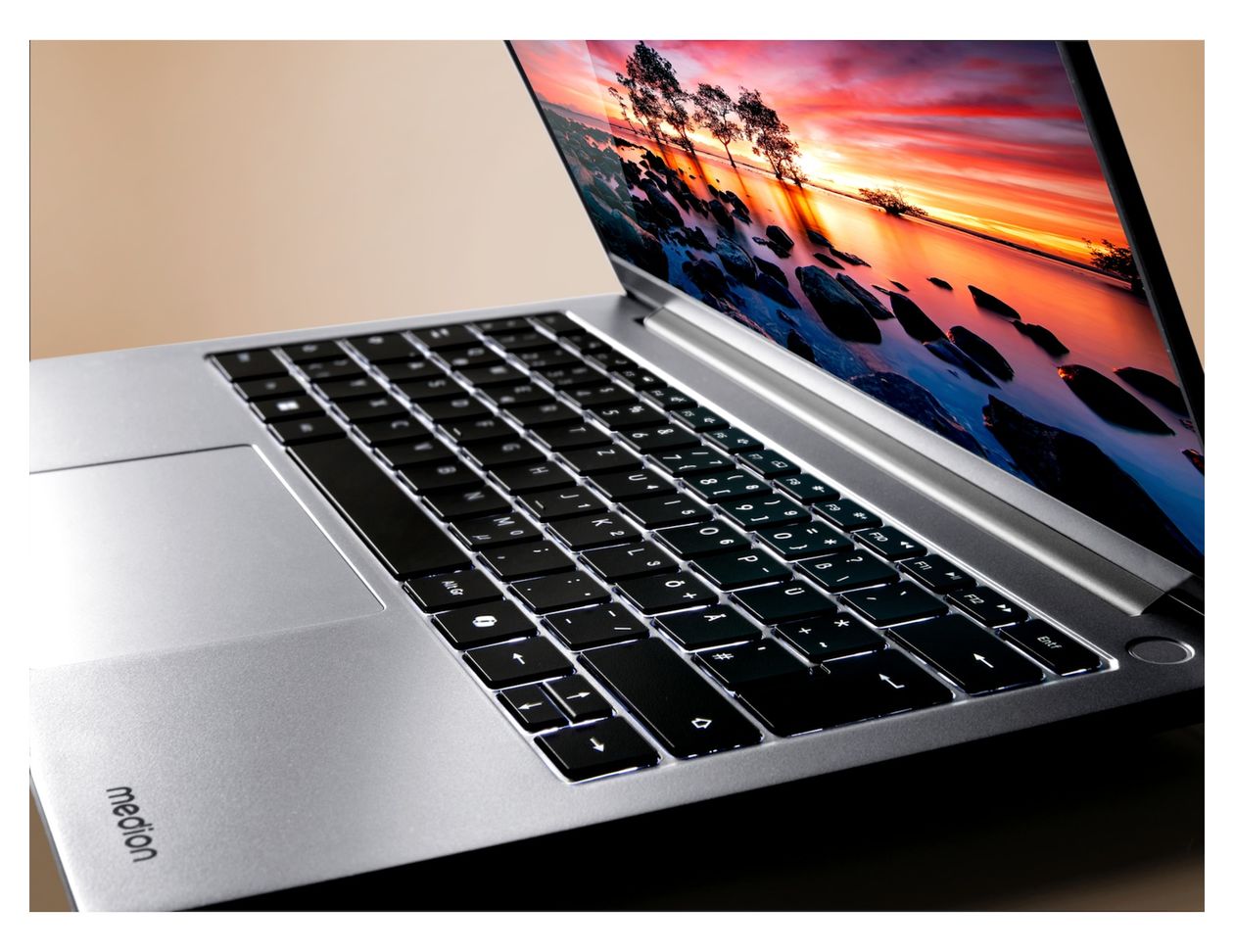 Signium 14S1 2K Ultra HD Notebook 35,6 cm (14 Zoll) 2880 x 1800 Pixel 16 GB Ram 512 GB SSD Windows 11 Home Intel Core 5 max. 5 GHz  (Schwarz) 