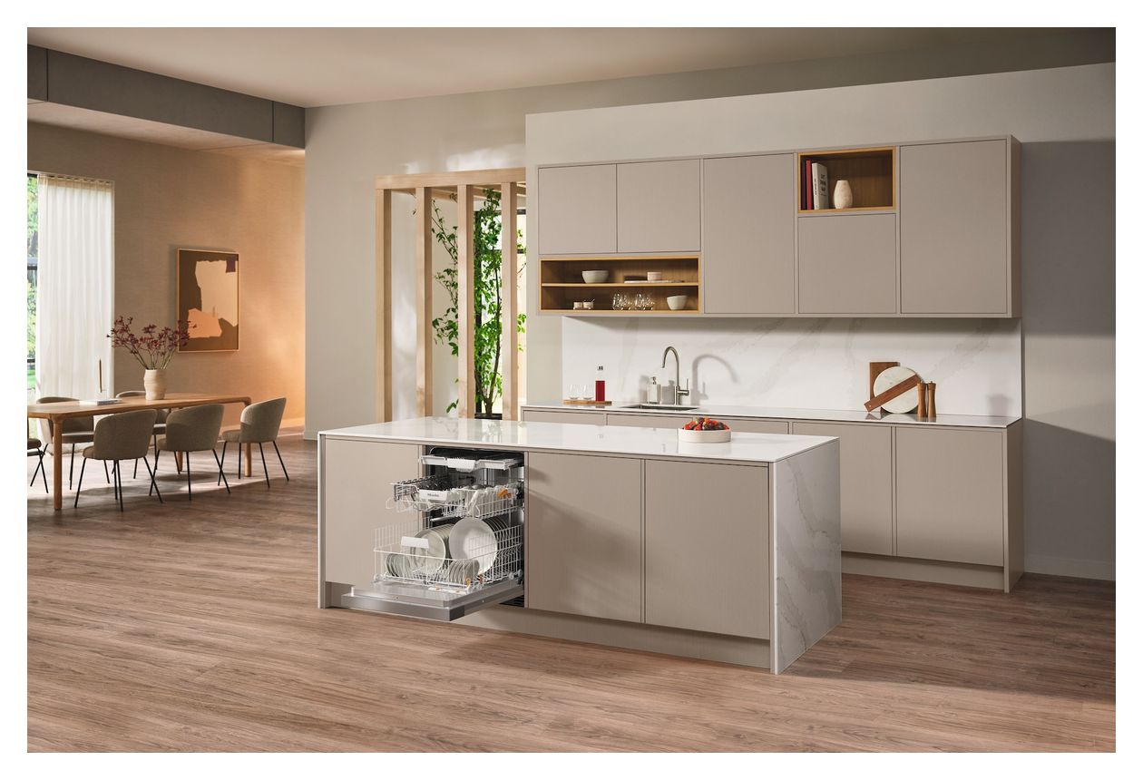 G5611SCi Active 60 cm Geschirrspüler teilintegriert (ohne Front) Leise 14 Maßgedecke aquaStop Funktion 