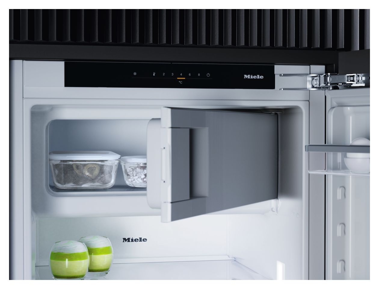 K7126E 104 l Einbaukühlschrank EEK: E 144 kWh Jahr 