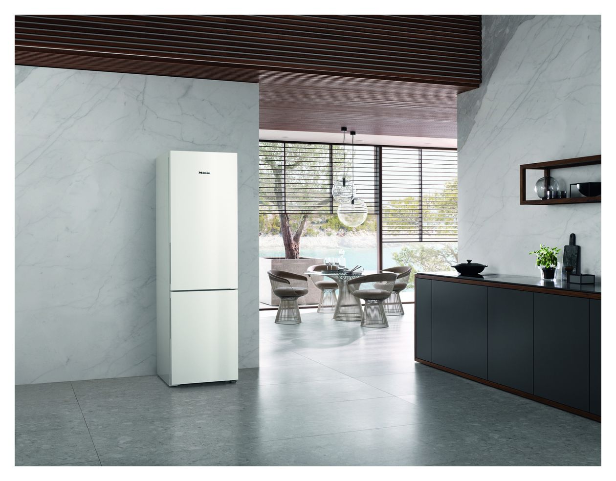 KFN4395AD 268 l / 103 l Kühl-Gefrierkombi freistehend NoFrost 104 kWh Jahr  (Weiß) 