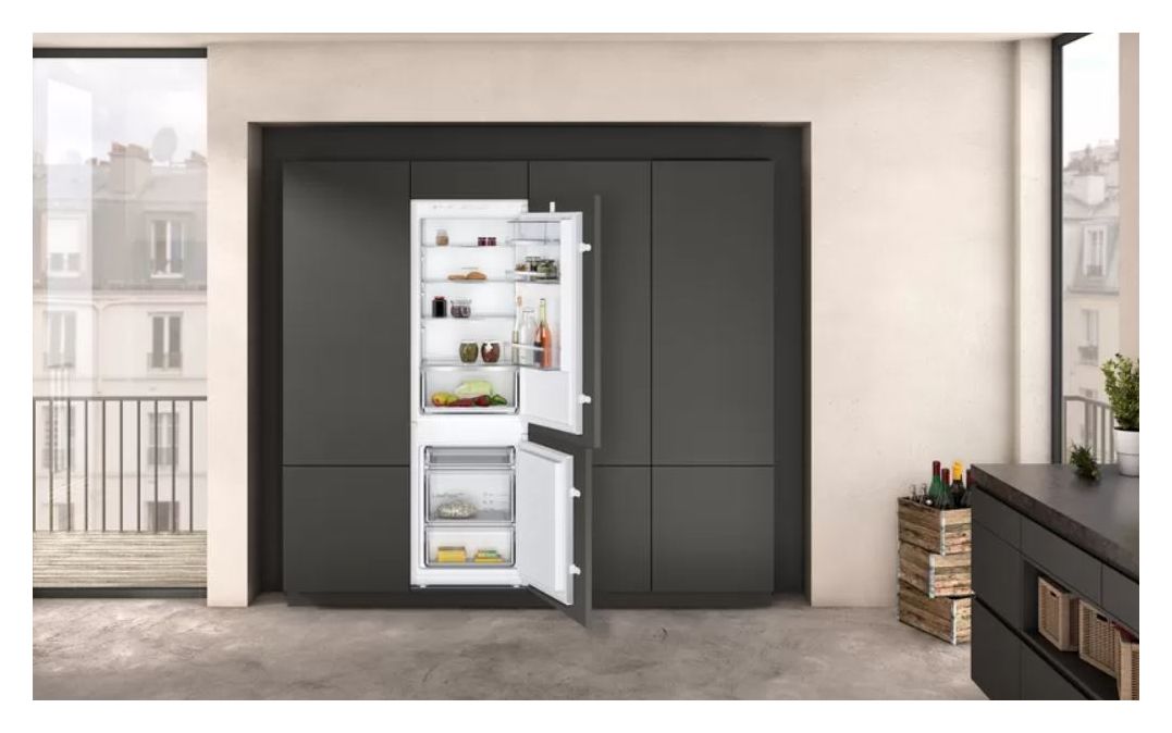 N50 KI5862SE0S Schlepptür 183 l / 84 l 177,5 cm Einbau Kühl-/Gefrierkombination 229 kWh 