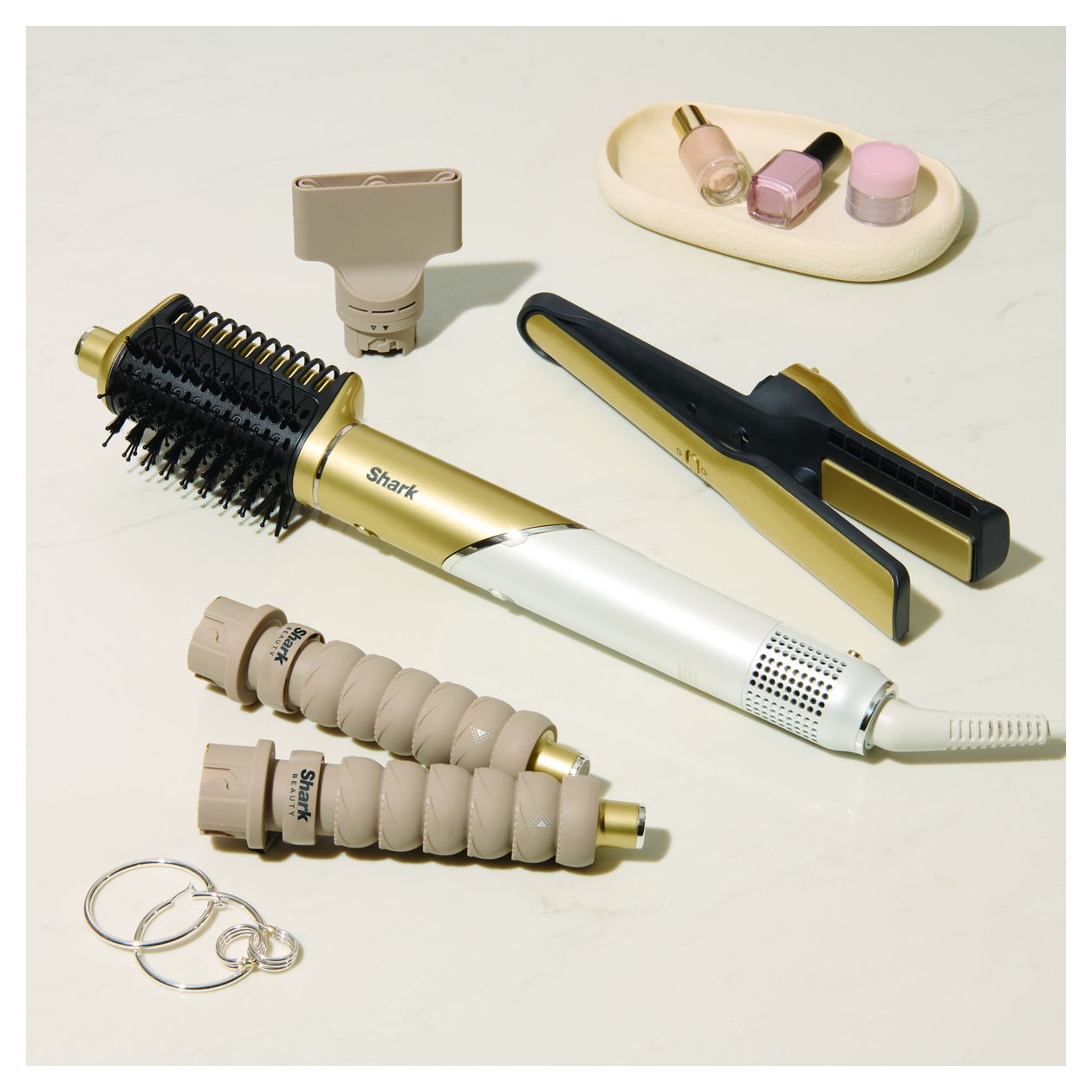 HD6041SEU Glam Straight & Waves Multistyler 1400 W  (Gold) 