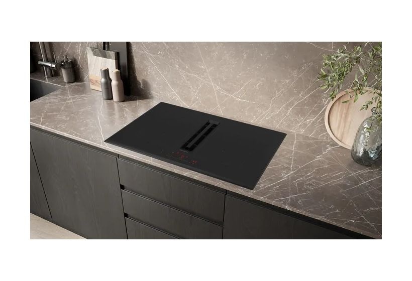 iQ500 ED751HQ26E autarkes 71 cm Induktionskochfeld 4 Kochzonen mit integriertem Dunstabzug 