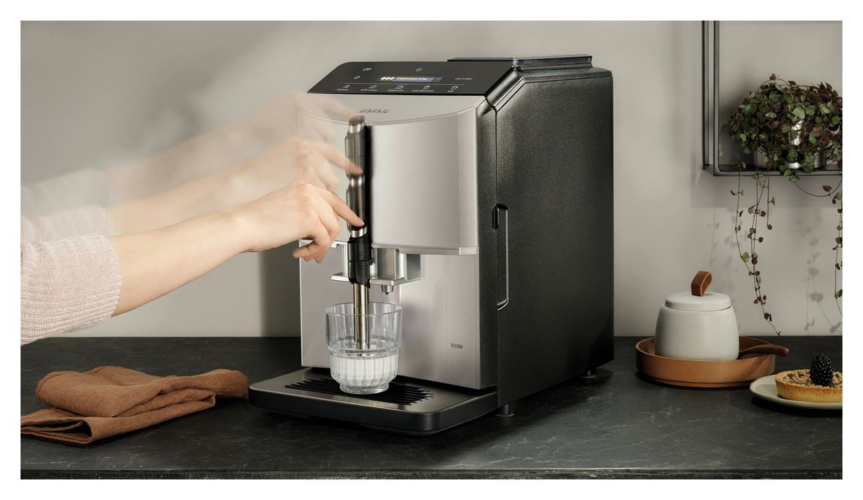 EQ300 TF303E07 Kaffeevollautomat 15 bar 1,4 l 250 g (Schwarz, Metallisch, Silber) 