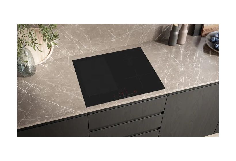 iQ700 EX677HEC1E autarkes 60 cm Induktionskochfeld 4 Kochzonen 