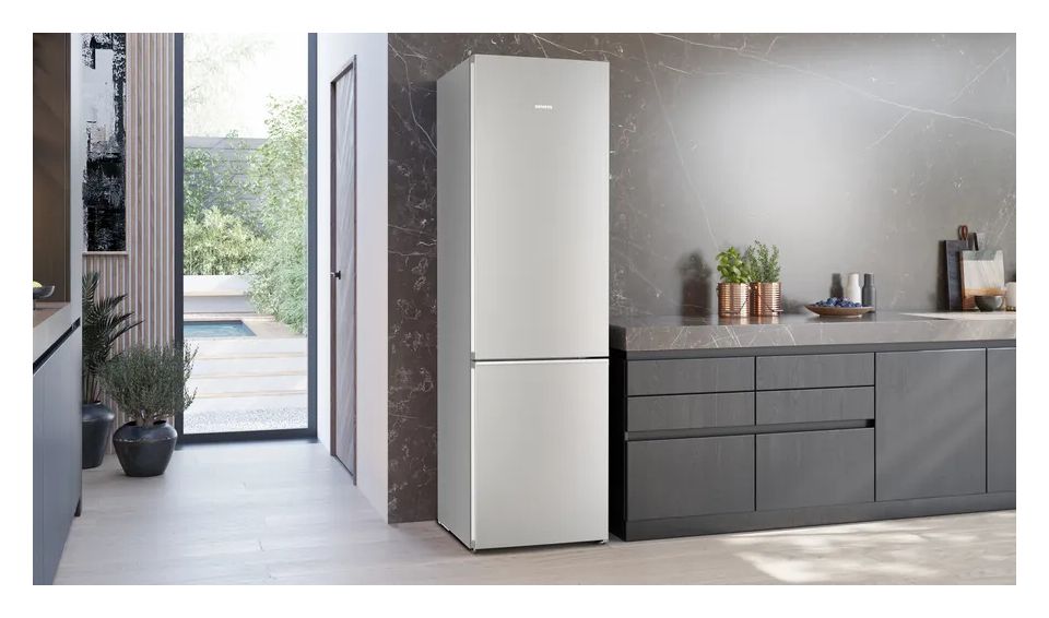 iQ500 KG39NEIAF 260 l / 103 l Kühl-Gefrierkombi freistehend NoFrost 112 kWh Jahr  (Gebürsteter Stahl) 