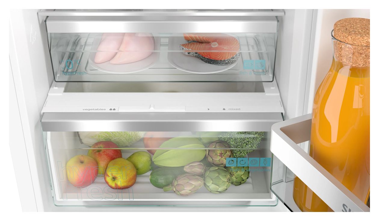 iQ500 KI86NADD0 184 l / 76 l 177,5 cm Einbau Kühl-/Gefrierkombination 186 kWh NoFrost 