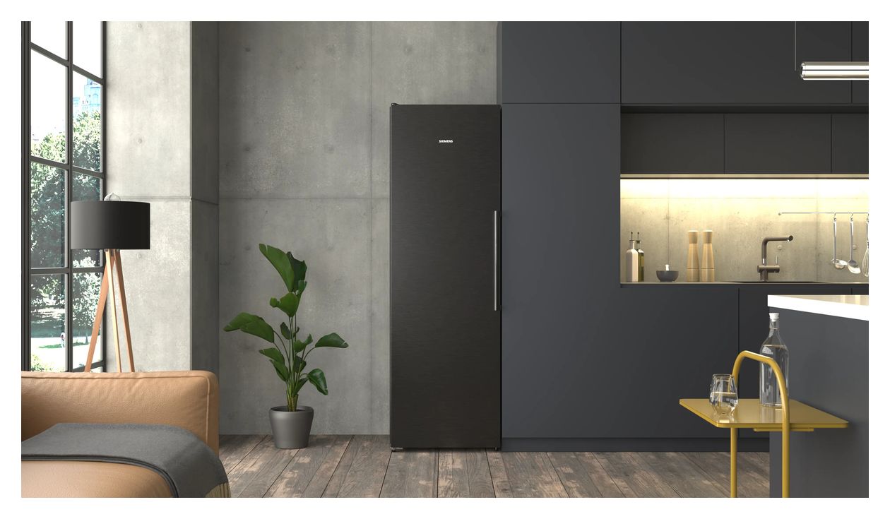 iQ500 KS36NAXCG 402 l Kühlschrank freistehend EEK: C 110 kWh Jahr NoFrost  (Schwarz) 