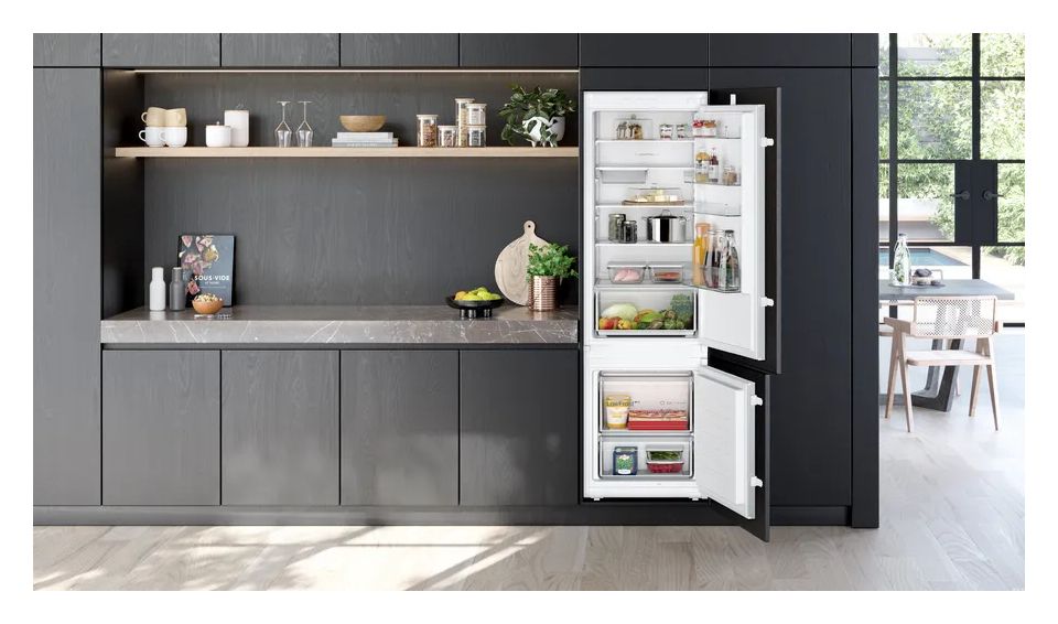 iQ100 KI87V5SE0 Schlepptür 200 l Kühlteil 70 l Gefrierteil 177,5 cm Einbau Kühl-/Gefrierkombination 